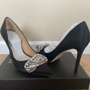 Badgley Mischka Olga